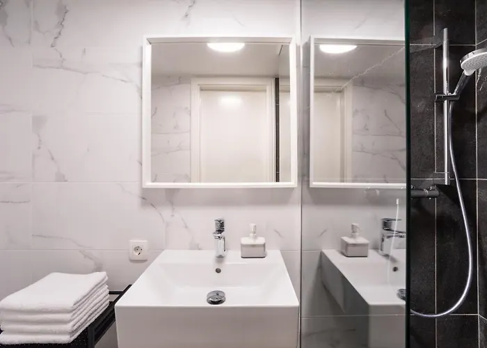 Rhino * ليوبليانا