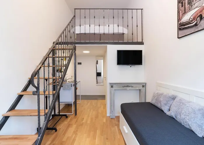 Rhino * ليوبليانا